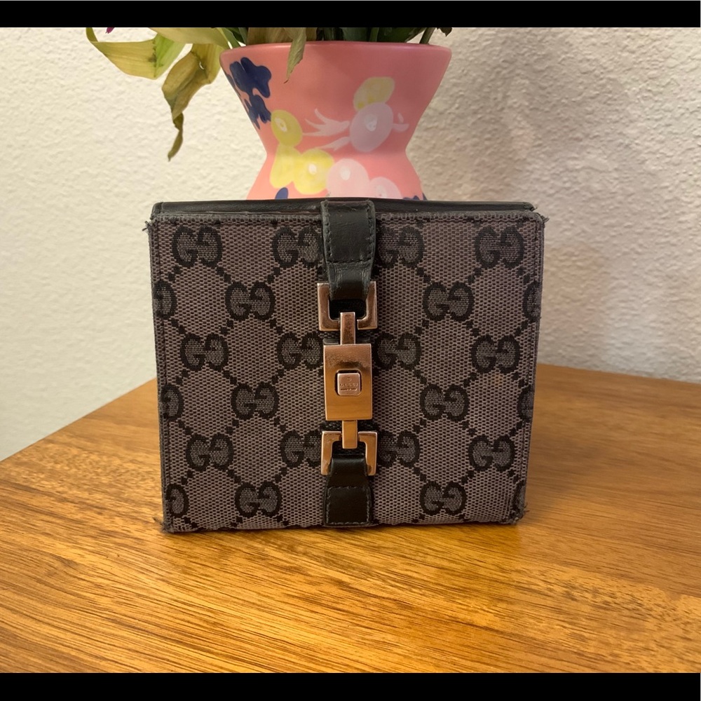 GUCCI Classic Black Compact Horsebit Wallet
